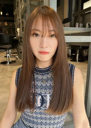 ロング カラー ベージュ/グレージュ 恵比寿/丸山陽平のヘアスタイル