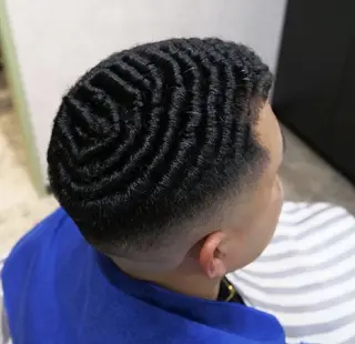 パーマ New Old所属・梅田 翔太のヘアスタイル