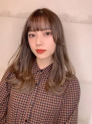 ミディアム カラー 透明感/オリーブ/ グレージュ/YUKAのヘアスタイル