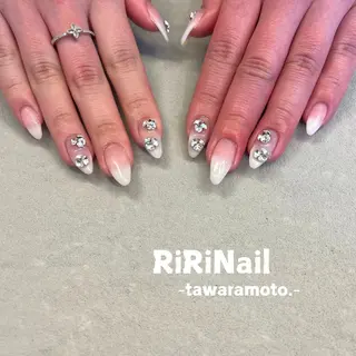 ネイル RiRiNail ☀︎ayakaのネイルデザイン