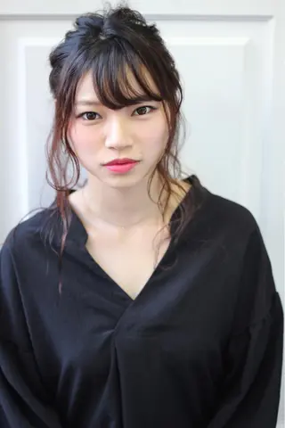 セミロング カラー パーマ ヘアアレンジ 成松 勇治のヘアスタイル