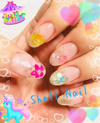 ネイル CROWN プライベートサロンのネイルデザイン