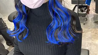 カラー mimiiy梅田 中崎町ハイトーンのヘアスタイル