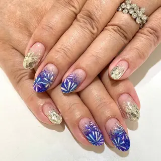 ネイル 矢崎 千春のネイルデザイン