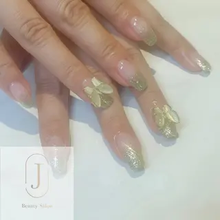 ネイル Nail Salon Luna.RINAのネイルデザイン