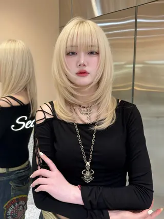 セミロング パーマ ハッシュカット/顔 まわりカットリョウヤのヘアスタイル