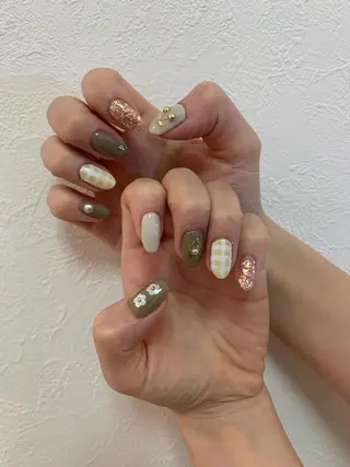 ネイル 12nail所属・大塚 彩沙のネイルデザイン