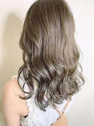 セミロング カラー パーマ ヘアアレンジ メンズ キッズ ネイル マツエク・マツパ オリーブカラー 特化　　kaiのヘアスタイル