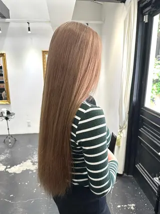 ロング カラー REAL 心斎橋所属・ブリーチ/ベージュ /デザイン/ナツミのヘアスタイル