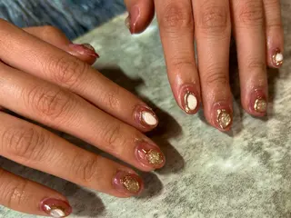 ネイル Mahiru ➰🎀🤍のネイルデザイン