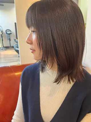 ミディアム 松本 茜のヘアスタイル