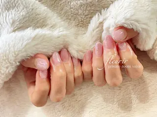 ネイル フルリール 【プライベートサロンのネイルデザイン