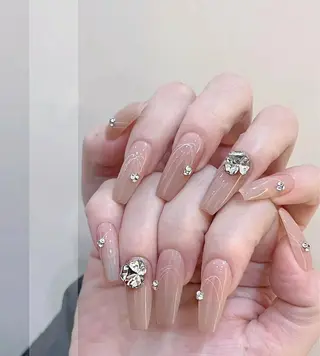 ネイル EE.Nail所属・FuFu.Nail 2️⃣番のネイルデザイン