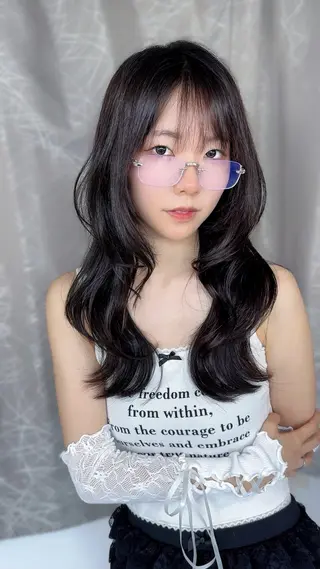 セミロング 永田竜一/ 小顔くびれレイヤーのヘアスタイル