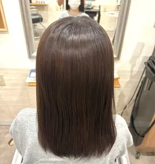 ミディアム カラー 堀川 希歩のヘアスタイル