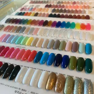 ネイル LULU LIMAのネイルデザイン