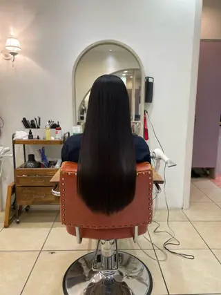 ロング gite KOHOKU所属・髪質改善レイヤー/ 雨のヘアスタイル