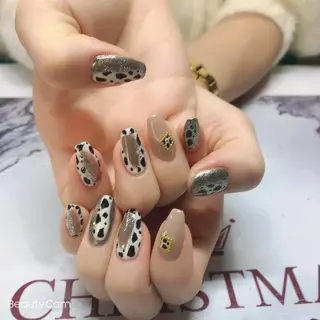 ネイル Guarendo錦糸町店所属・ガレンドウ 白澤 愛子のネイルデザイン