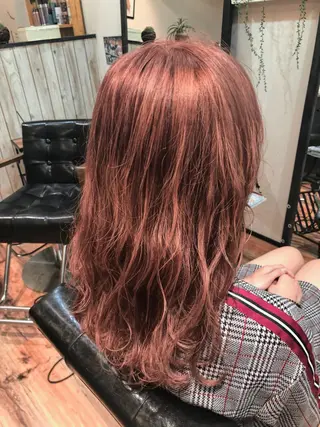 ロング カラー room405所属・taishi taishiのヘアスタイル