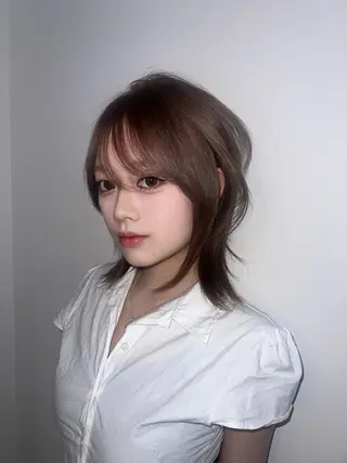 ミディアム AIRA/ブリーチ ‪/透明感カラーのヘアスタイル