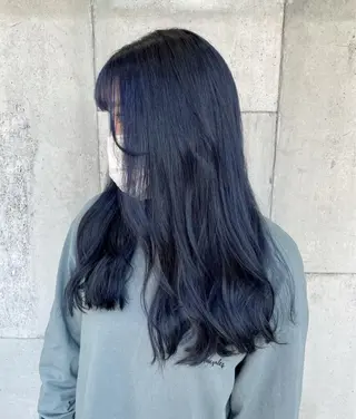 ロング 大内 志穂のヘアスタイル