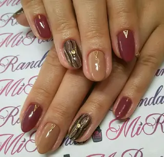 ネイル MiRanda Nail所属・MiRanda 保坂 舞のネイルデザイン