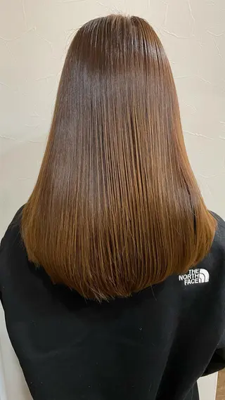 カラー ルーツカラー/ デザインカラー/井川のヘアスタイル