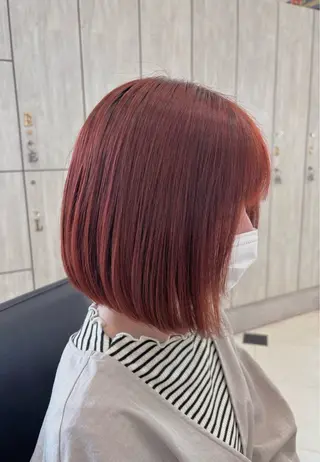 ミディアム カラー Queen's gate 昭和Palace所属・🩵 青木萌華 🩵 髪質改善・髪色改善のヘアスタイル