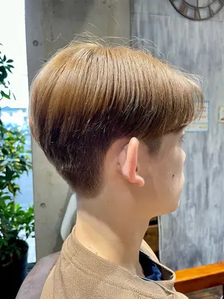 ショート カラー メンズ 坂本 勇将のヘアスタイル