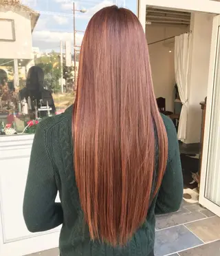 ロング カラー Mariana/ 鶴原-ハイライトのヘアスタイル