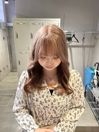 カラー 透明感ベージュ🤎 ナチュラルレイヤーのヘアスタイル