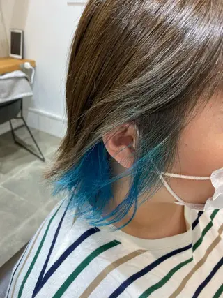 カラー 井上 舞のヘアスタイル