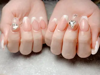 ネイル MiKi Nai池袋 長さだし得意のネイルデザイン