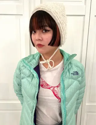 カラー ブリーチカラー🎀 韓国風/寺門美優のヘアスタイル