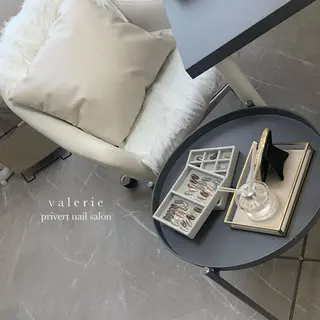 ネイル private nailsalon valerie所属・valerie /  miyuのネイルデザイン