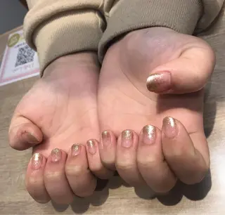 ネイル ドーリーラッシュプラス　ヴィオロ店所属・勝木 芽生のネイルデザイン