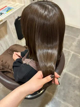 ミディアム 平瀬 胡桃のヘアスタイル