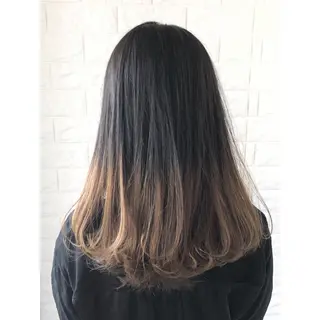 ミディアム カラー KIZU 髪質改善 怪談を語る美容師のヘアスタイル