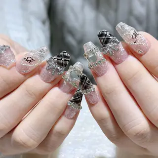 ネイル Queens PUPUのネイルデザイン