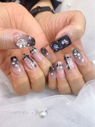 ネイル 五十嵐 美智のネイルデザイン