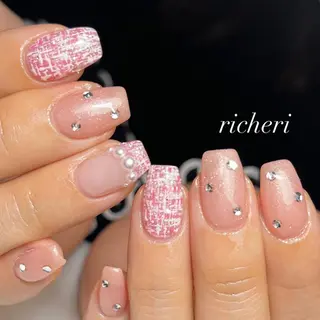 ミディアム ネイル richeri beautyのネイルデザイン
