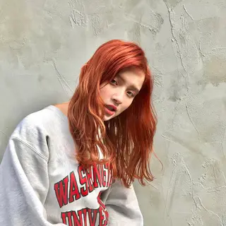 ミディアム カラー ヤスドミ ケイスケのヘアスタイル