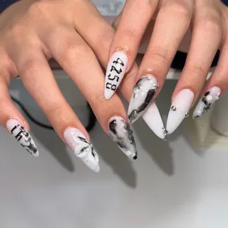 ネイル elfia nailstudio所属・tamaki araiのネイルデザイン