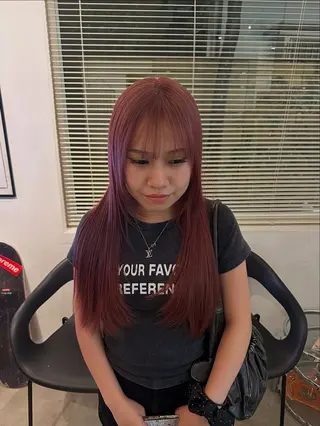 ロング カラー カヨコ/ハイトーン /透明感カラーのヘアスタイル