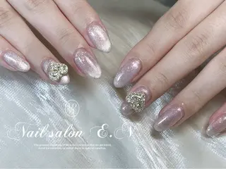 ネイル E.N🦋 長さ出し/持ち込みのネイルデザイン