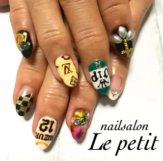 ネイル 石野 広佳のネイルデザイン