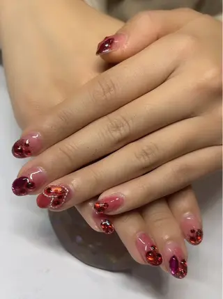 ネイル RE'COMPENSE所属・れこん ぱんすのネイルデザイン