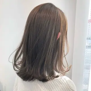 セミロング 六本松航空所属・金原 愛珠のヘアスタイル