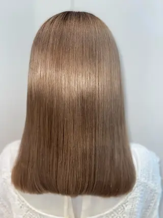 セミロング ‎‪🩰 艶髪美髪 shiori🫧のヘアスタイル