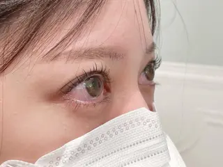 マツエク・マツパ SINCERELY シンシアリー🌈のネイルデザイン